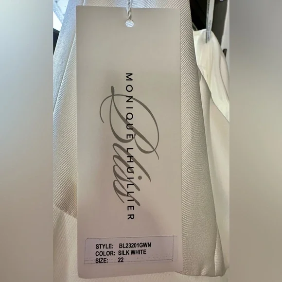 White Off-Shoulder Puff Sleeve Wedding Gown - Picture 13 of 13